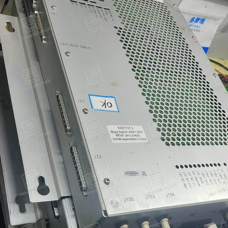 GE 5337137-8 Mega przełącznik